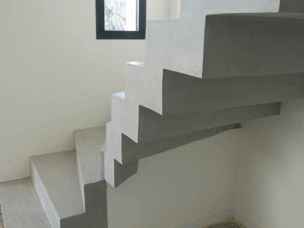 Création d'escalier en béton Chanterelle