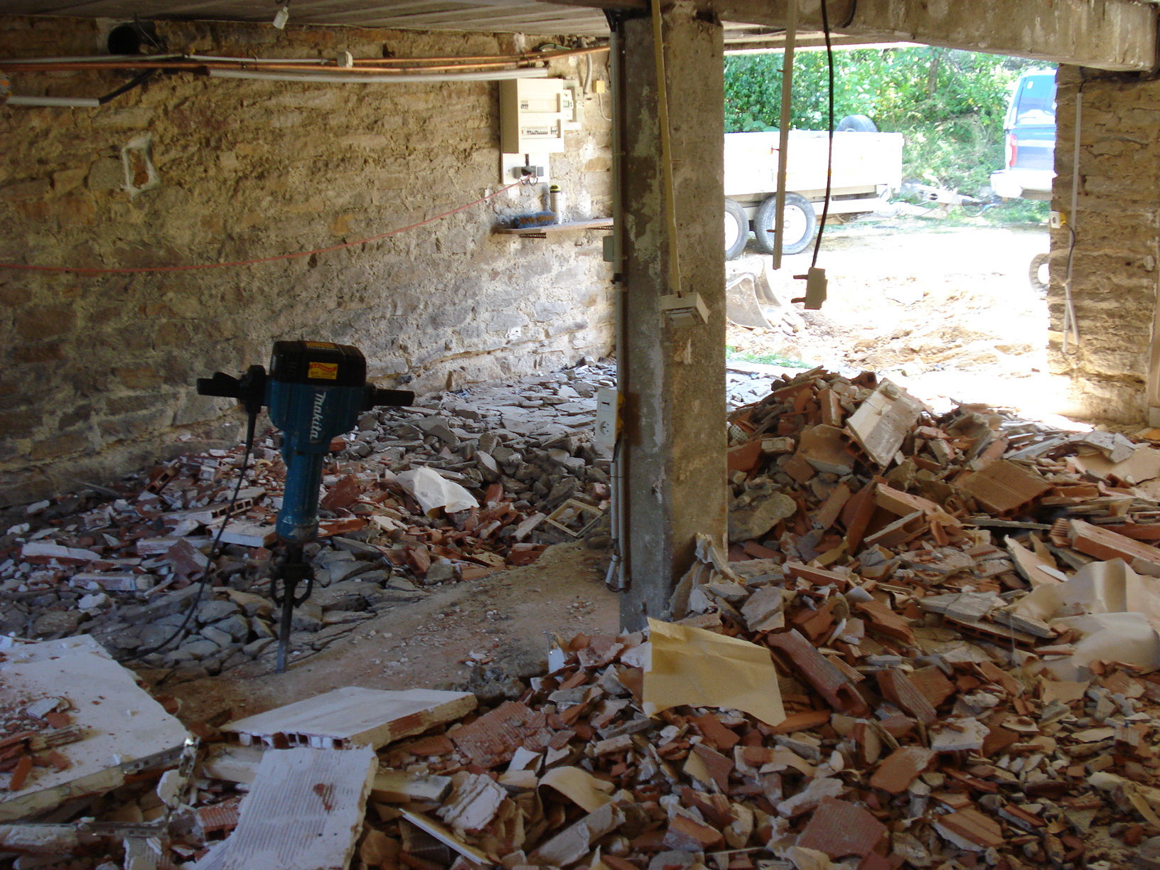 Démolition à Chaudes-Aigues